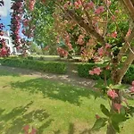 Bed & Breakfast D'hotes Des Rouets